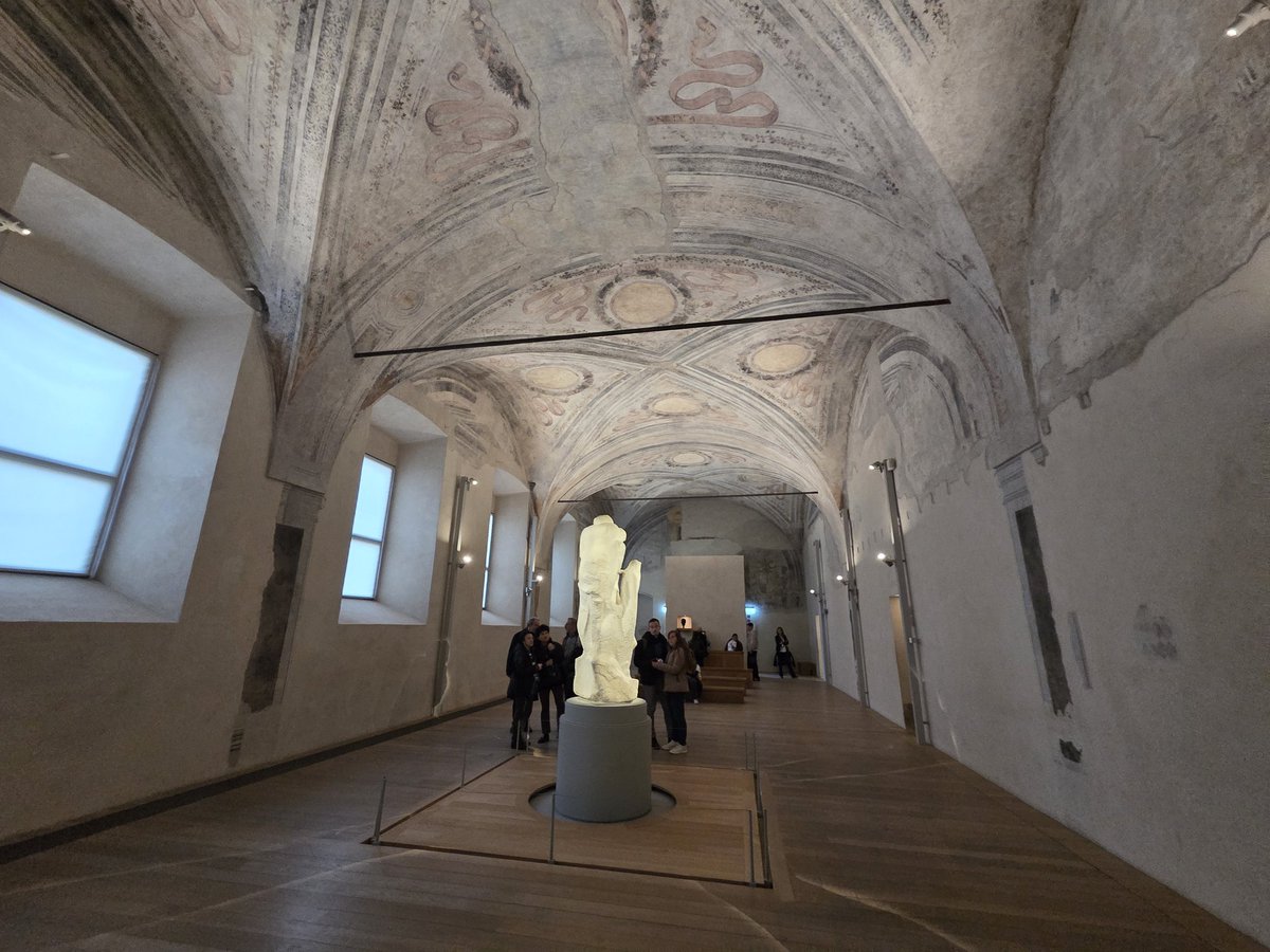 例のアレ: tweet media