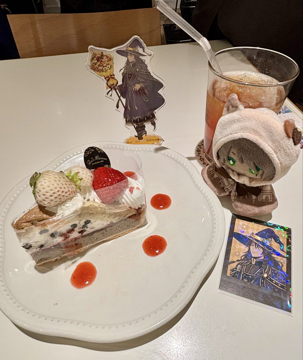 モキュ tweet media