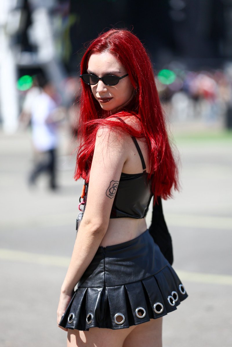 triz VIU ADDISON tweet media