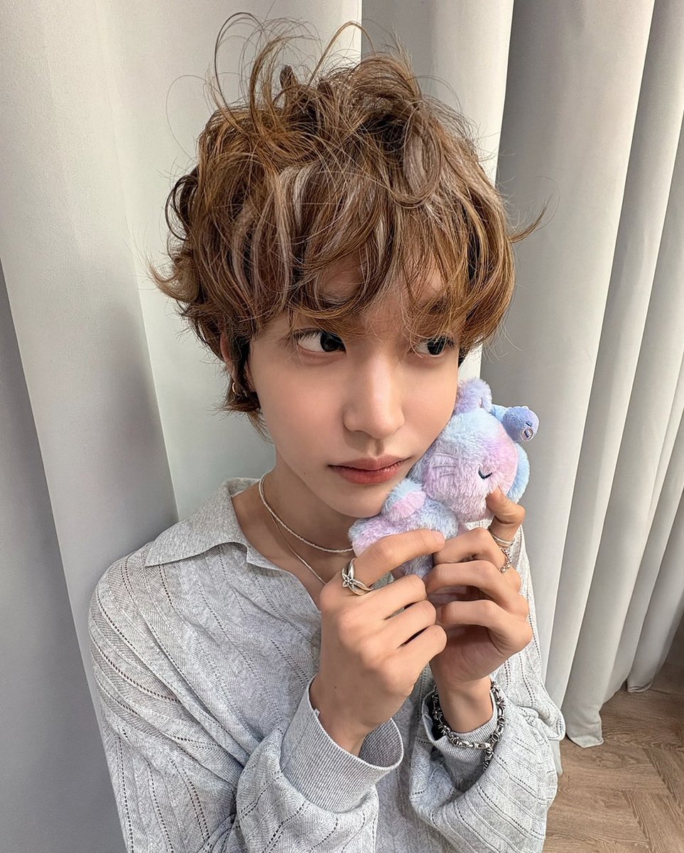 룽이.. tweet media