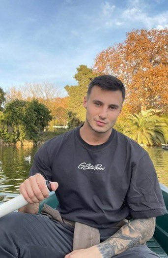 La model and company boy tweet media