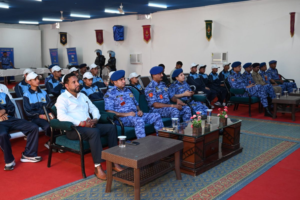 107BNRAF tweet media