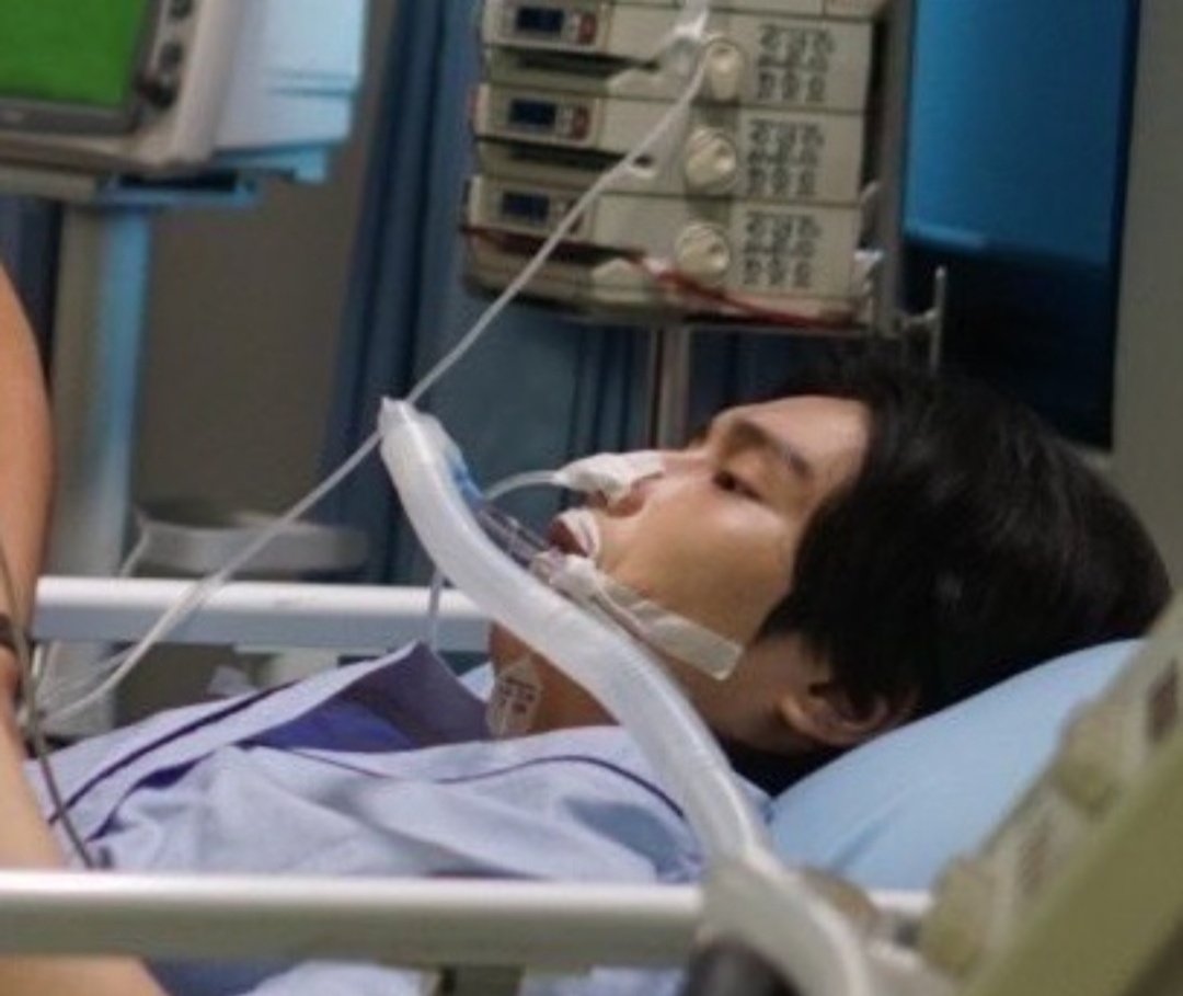 𝒦𝒽𝓊𝓃𝒹𝑜𝓌 tweet media