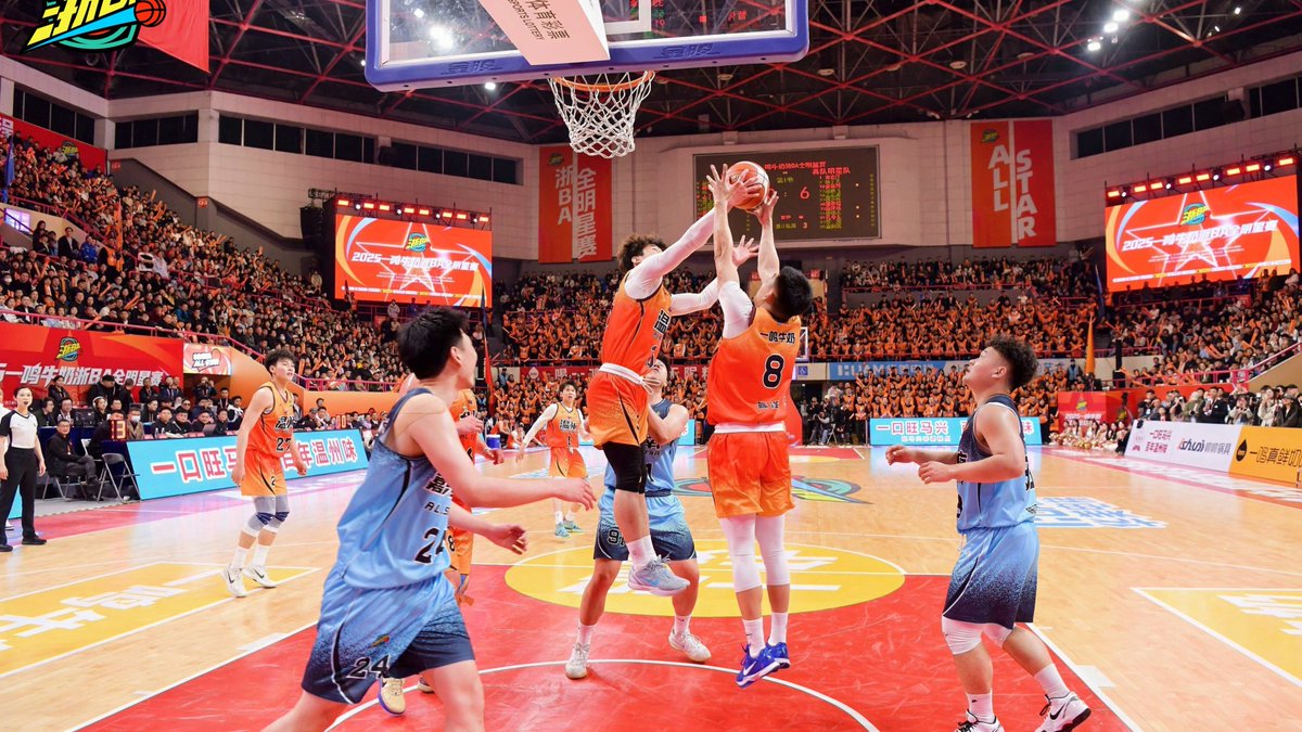 Zhang31211740Lu's tweet image. "ZheBA All-Star Game: Team County beats Team City 93-79 at Wenzhou Gym! 🏀 Liu Zhuo shines for Huzhou. Awards go to Huzhou for Outstanding Organization &amp;amp; Sportsmanship. #ZheBABasketball #WenzhouBaller #BasketballDreams"