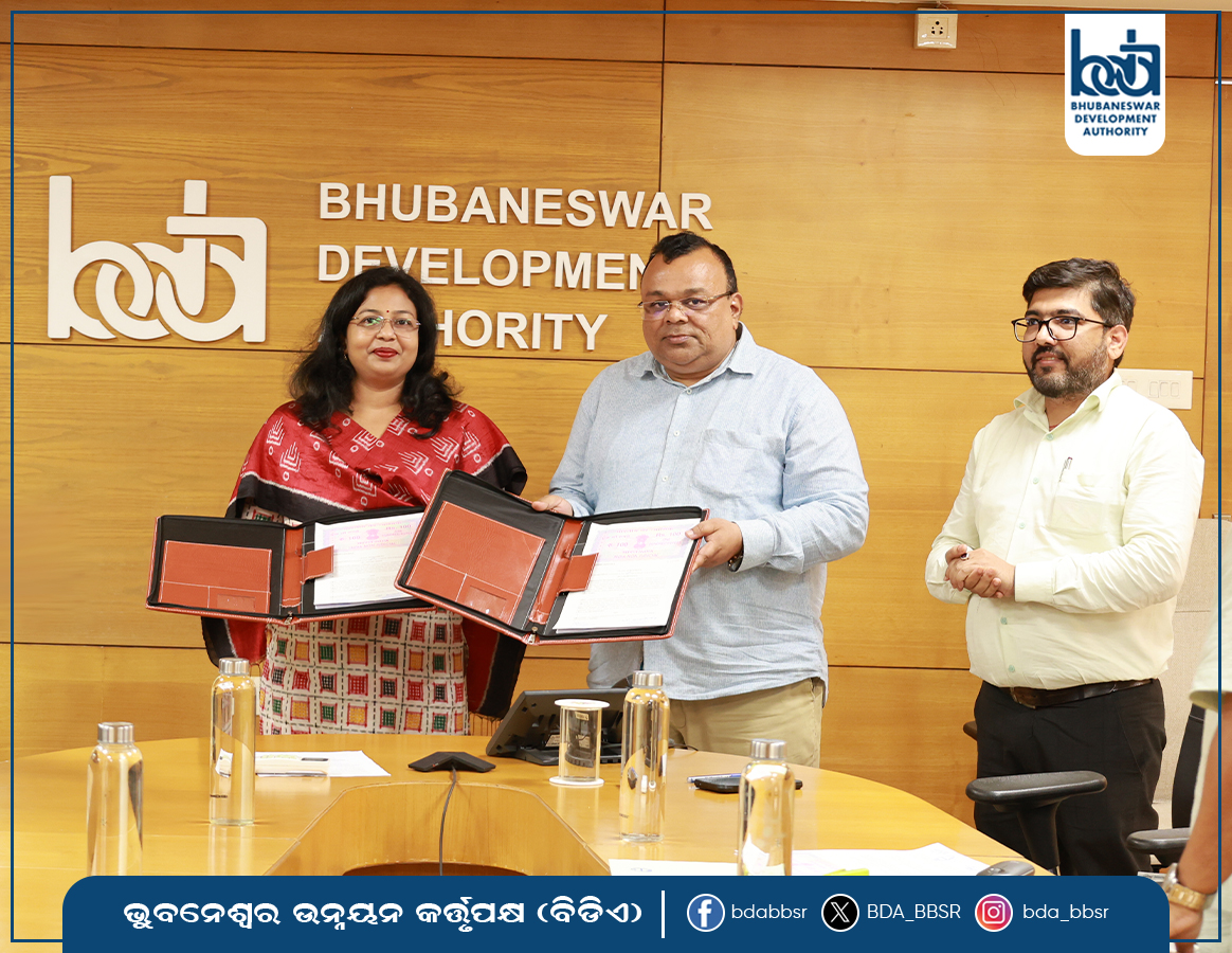 BDA_BBSR's tweet image. The Bhubaneswar Development Authority (BDA) has signed an agreement with the Odisha Computer Application Centre (OCAC) to lease vacant space at the Babasaheb Bhim Rao Ambedkar Bus Terminal (BSABT) for IT companies, promoting growth in the city’s tech ecosystem. #BDA #BSABT #OCAC