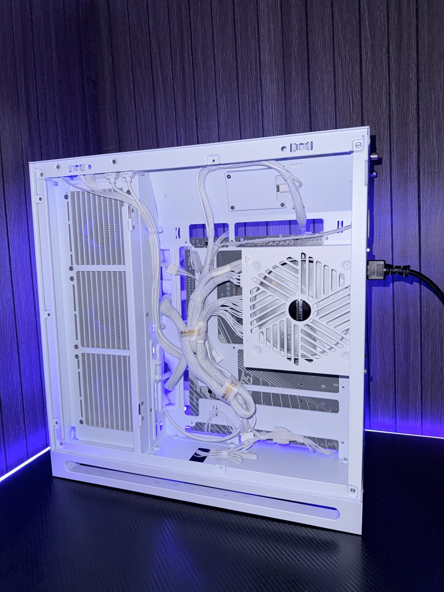 PC TechZ tweet media