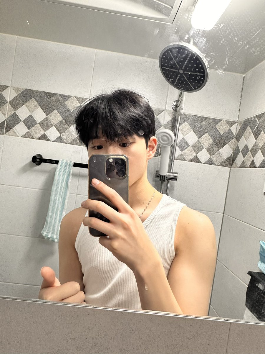 구마 tweet media