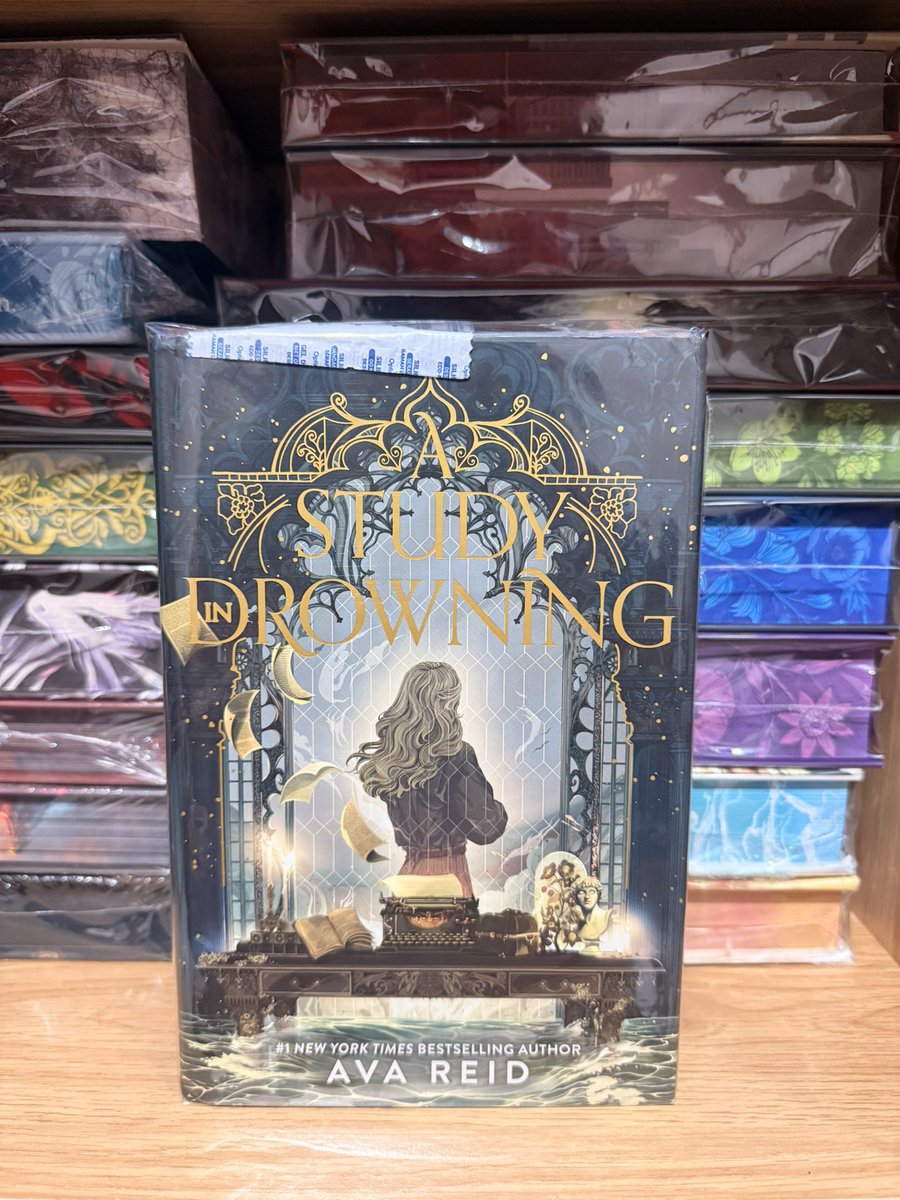 Kulkas Kuning tweet media