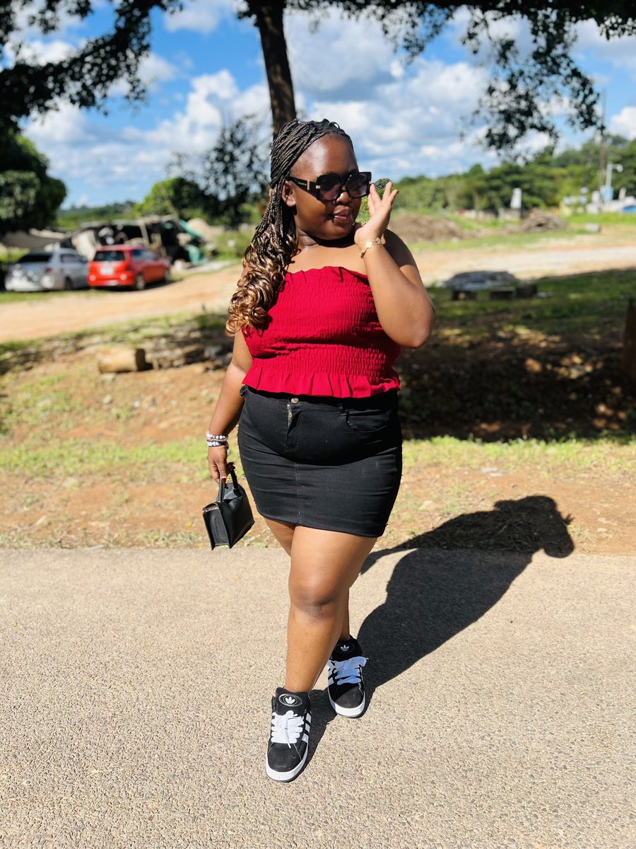 I been feeling like bad b all goddam day🫦