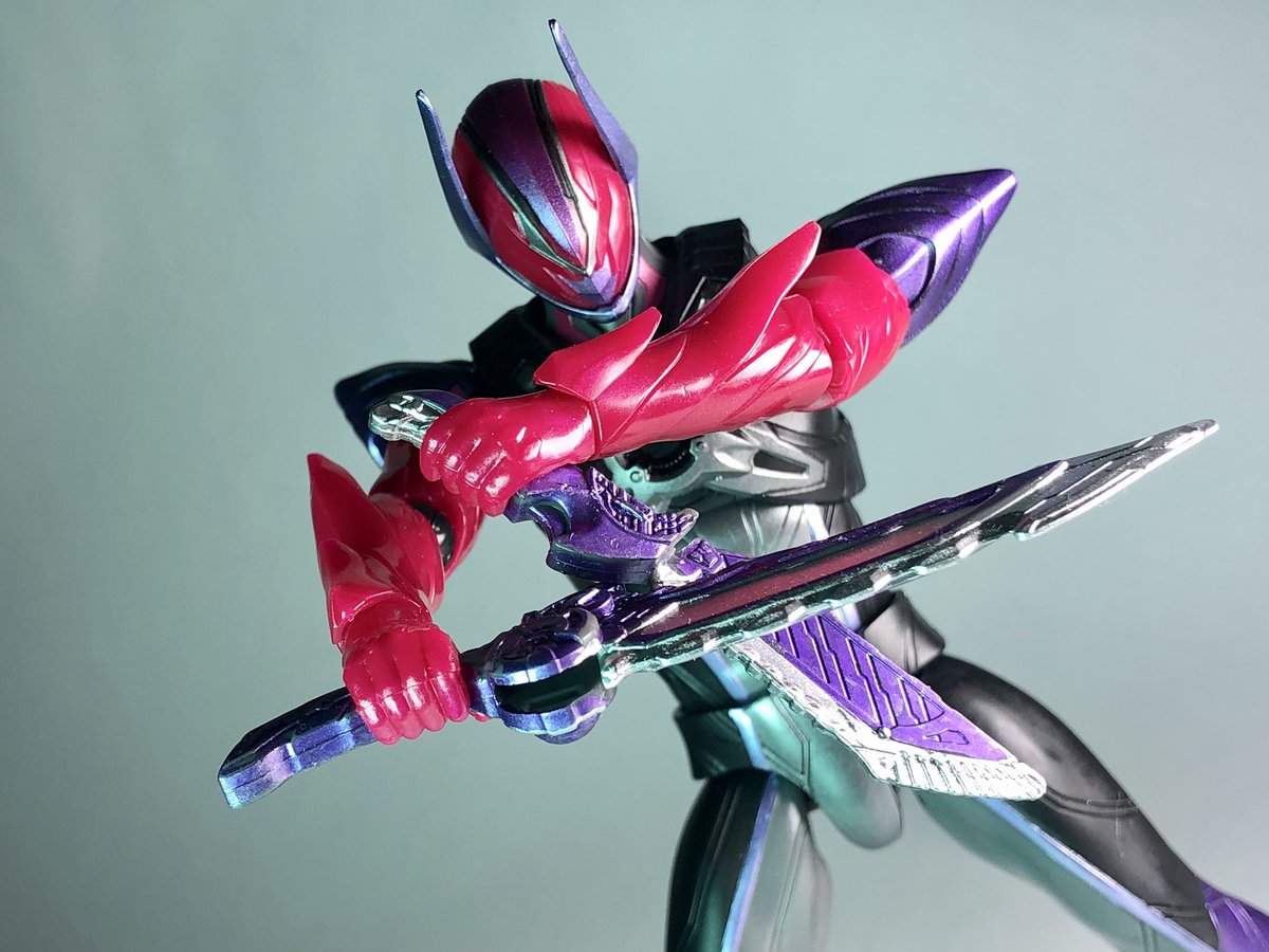 アクションフィギュアのブレイカムドォーンだけ塗装しました！ 本体は