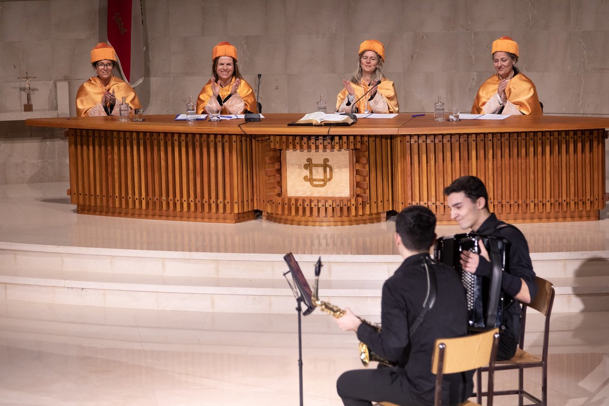 Deusto Business Alumni tweet media