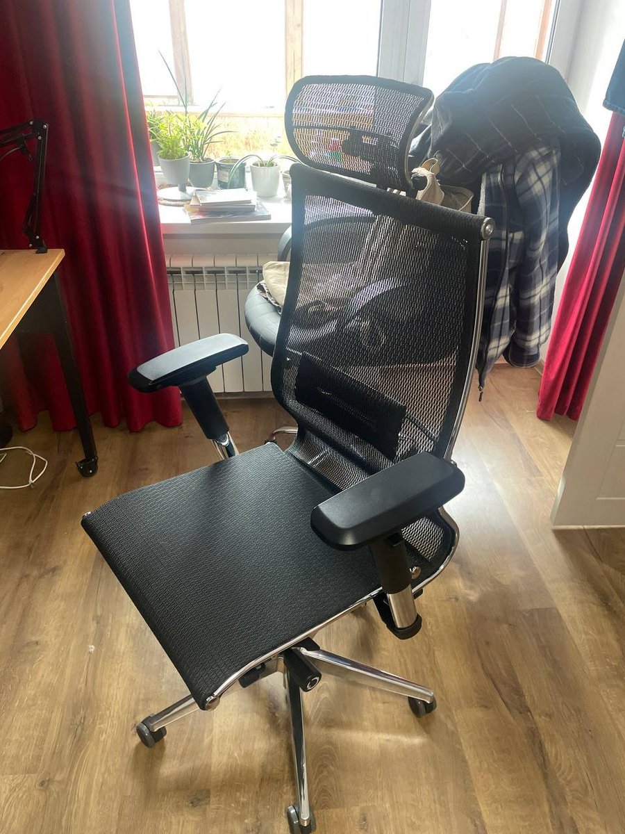 Официальный ektguy tweet media