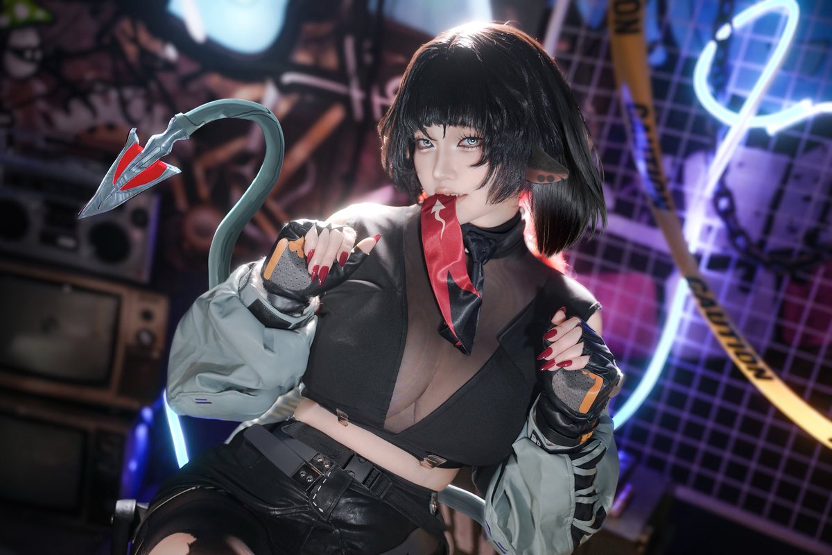 hasu_1910's tweet photo. Jane. Pleasure to meet you～

#JaneDoe #ZenlessZoneZero #zzz
#cos #cosplay #简杜 #绝区零 https://t.co/t8czKIOmRk