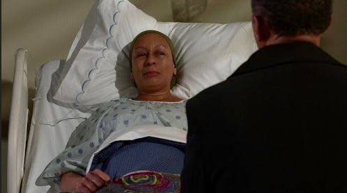 niki_smith1's tweet image. TODAY on Beyond The Gates              

➡️ Monday, 3/23

🔹 Bill and Dani have a heart to heart.

🔹Anita's condition worsens.

🔹Smitty receives an urgent call from the hospital.

🔹Joey comforts Vanessa in her time of need.

#BeyondTheGates #BTG #Previews