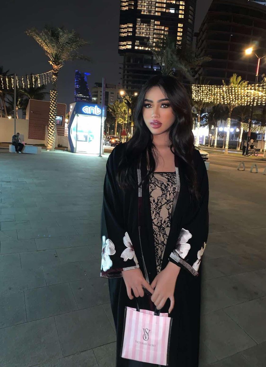ATinnadit78738's tweet photo. #jeddah_ladyboy 
#ladyboy_jeddah 
#ladyboy_both_in_jeddah

+66957726654 https://t.co/ycK6PgEYWp