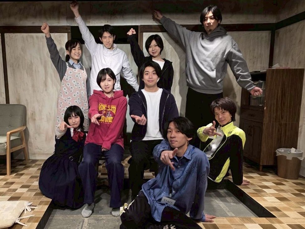 ToGoProduce(仮)第０回公演
『過程方程式』

昨日無事に終演いたしました。
ご来場いただいた皆様、スタッフの皆様ありがとうございました。
良い仲間たちに恵まれ、短い期間でしたが楽しく演じることができました。
みんなありがとうね。
またどこかでお会いしましょう。