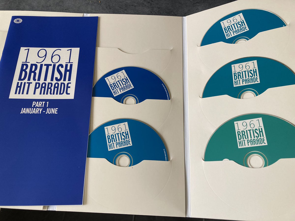 Robin ❄️ tweet media