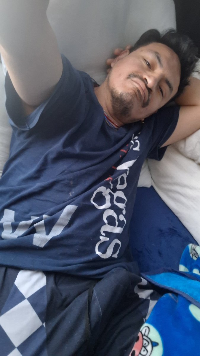 Días...
¿Ya amaneció?
Vamos a iniciar una semana más...
Saludos tuiterines bellos tuirerlandianos...
Tengan un #FelizLunes
Os quiero...
*se vuelve a dormir*