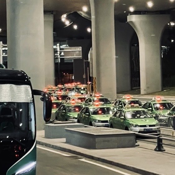 JustJohn tweet media