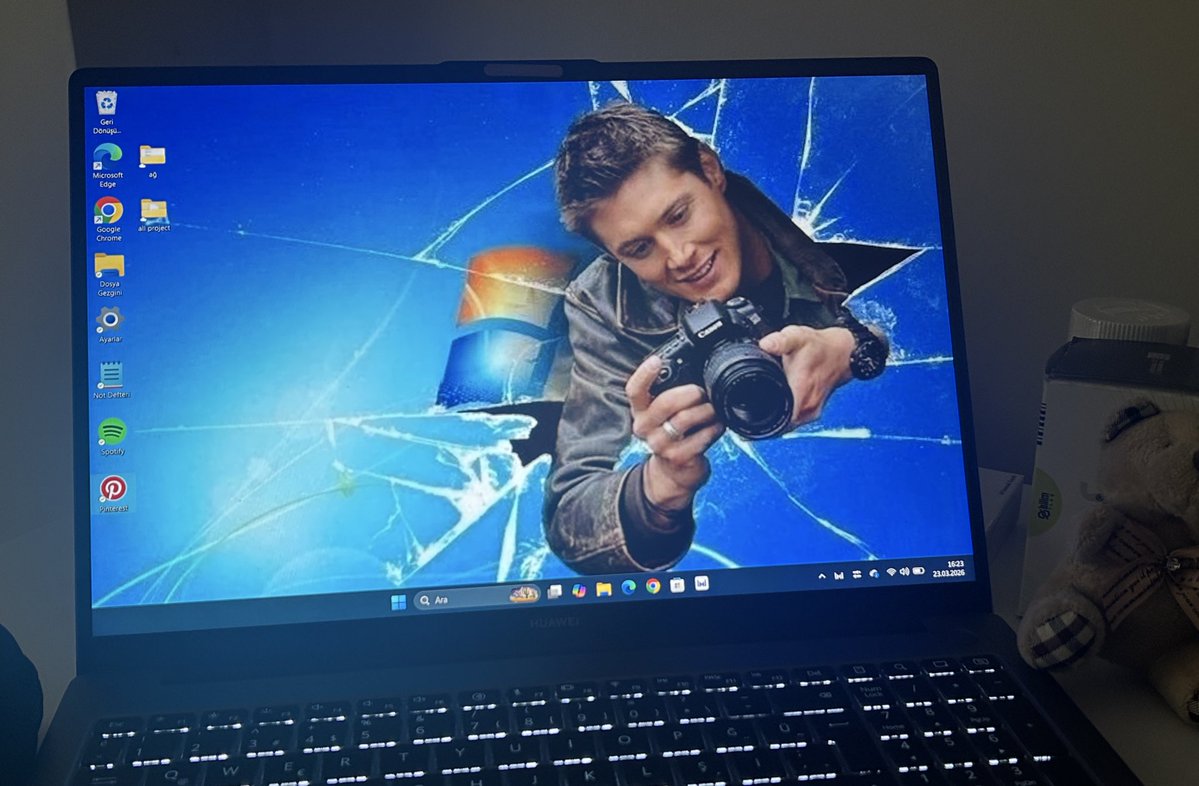 byza🦉 tweet media