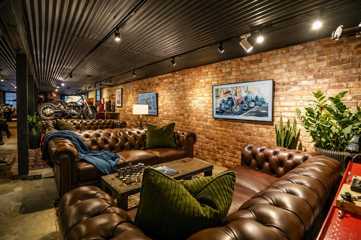 KNUCKLE HQ tweet media