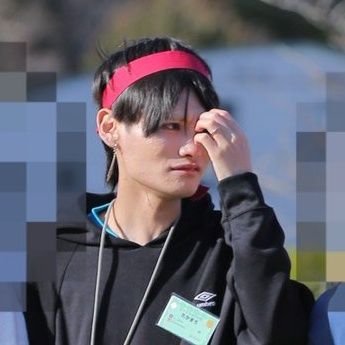 たかまろ tweet media