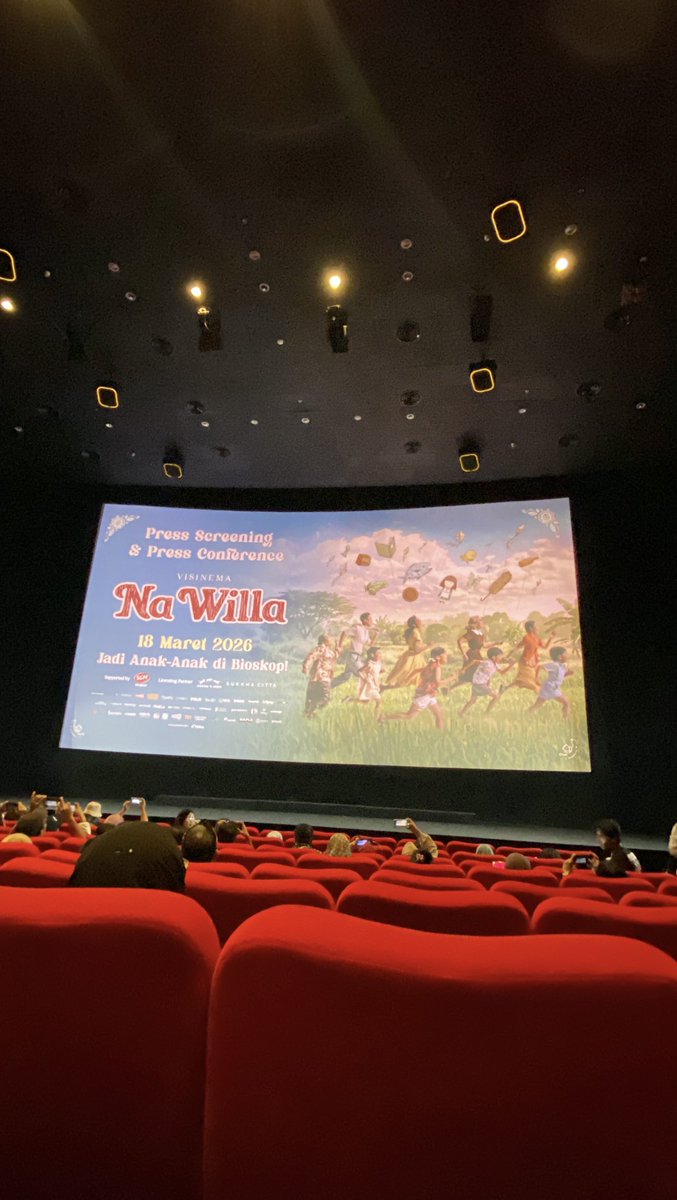 imnamekeysha's tweet photo. [super late post] got my first press screening attended as media, thank you na willa cast and crew such a heart warming movie✨🫶🏻🍀 https://t.co/tzzyPLIqF2