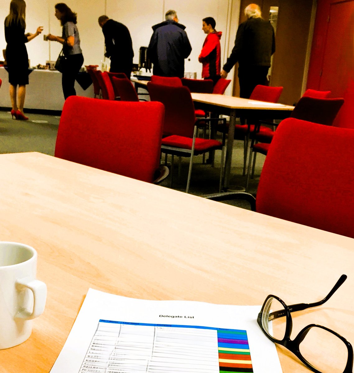 CQoffice tweet media