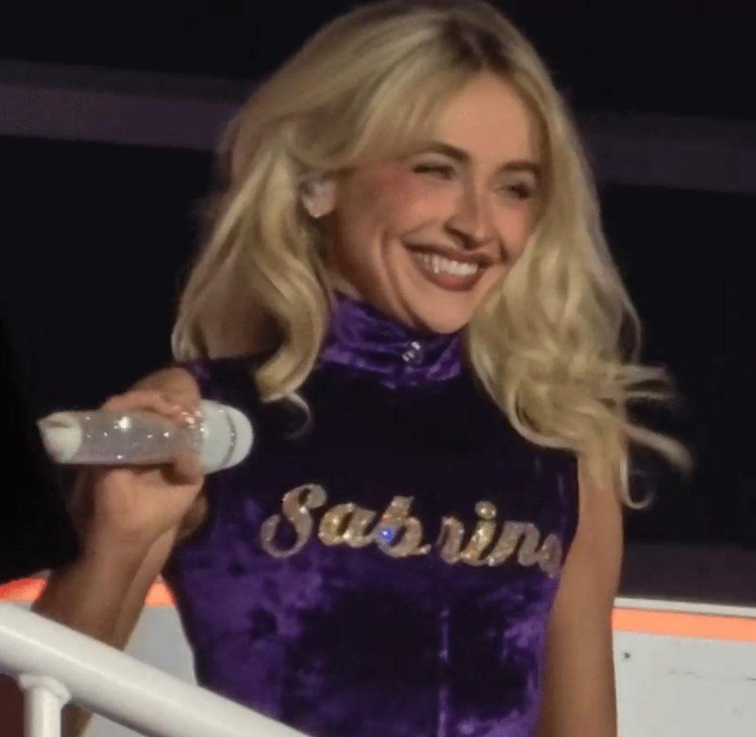 chanel🍷🐾 tweet media