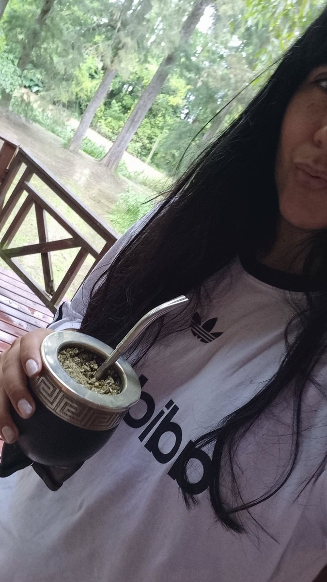 ᴘᴀᴜʟɪ tweet media