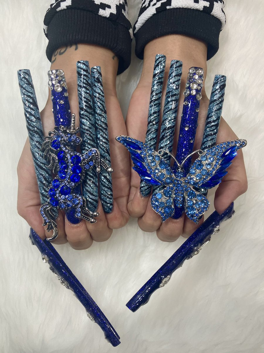 𝔢𝔩 tweet media