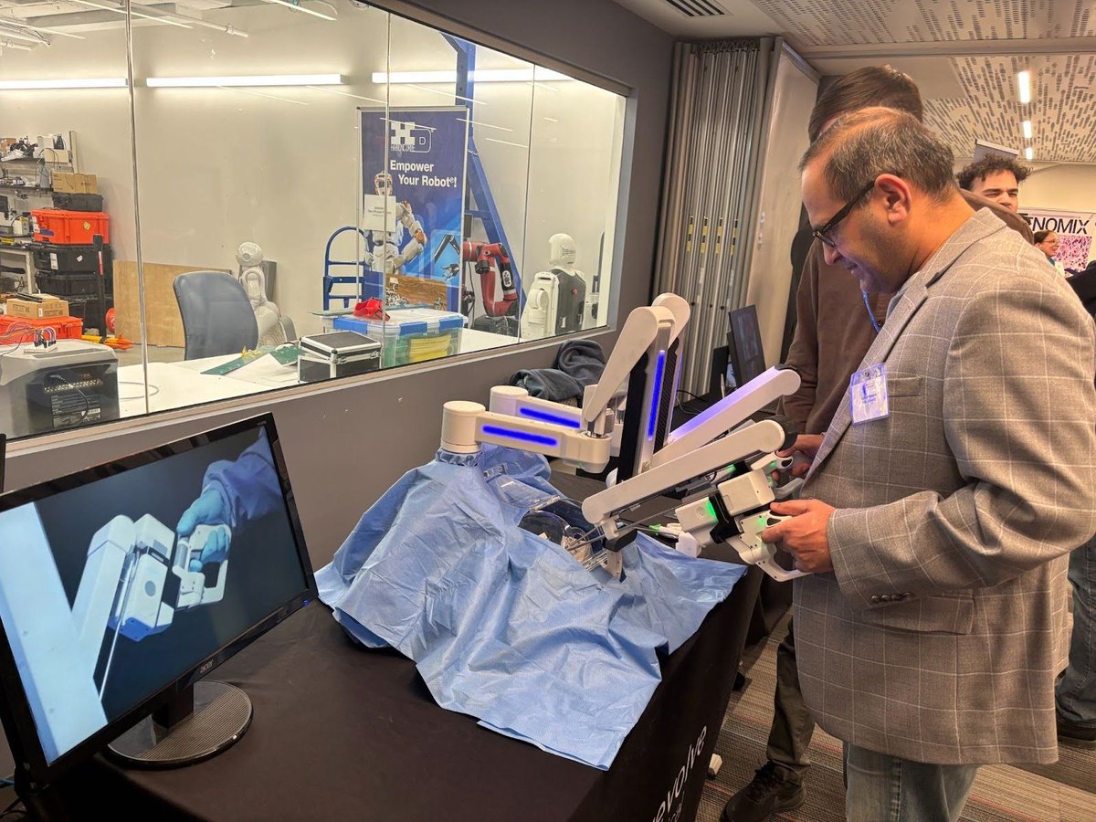 MassRobotics tweet media