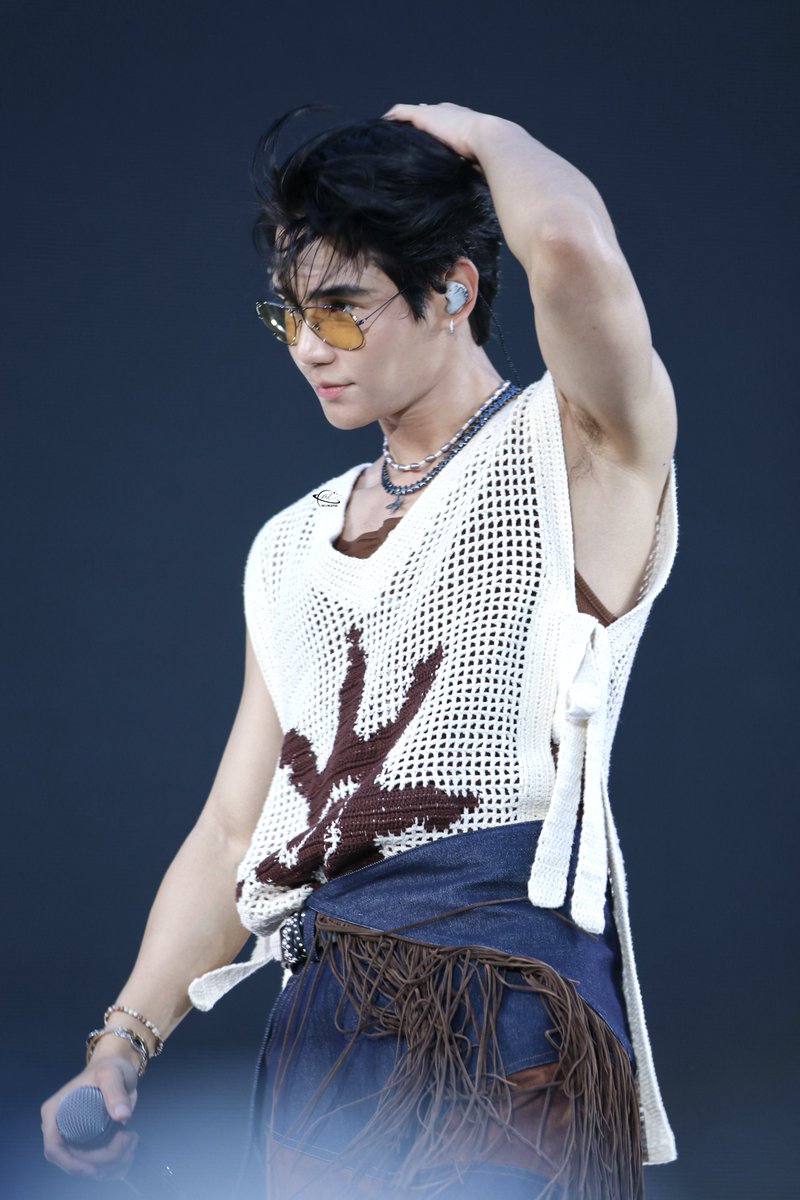 ⋆*₊‧˚ ᴍᴏᴏɴʟᴇᴛss🪐˚‧₊*⋆ tweet media