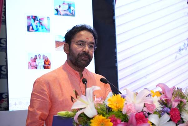 PIB_India's tweet photo. Ministry of Mines Launches the Seventh Tranche of Auction of Critical and Strategic Minerals

Critical Minerals are playing a vital role in achieving  Prime Minister @narendramodi’s Vision of Viksit Bharat 2047: Union Minister G Kishan Reddy (@kishanreddybjp)

Read here: https://t.co/LWufkgD4N4