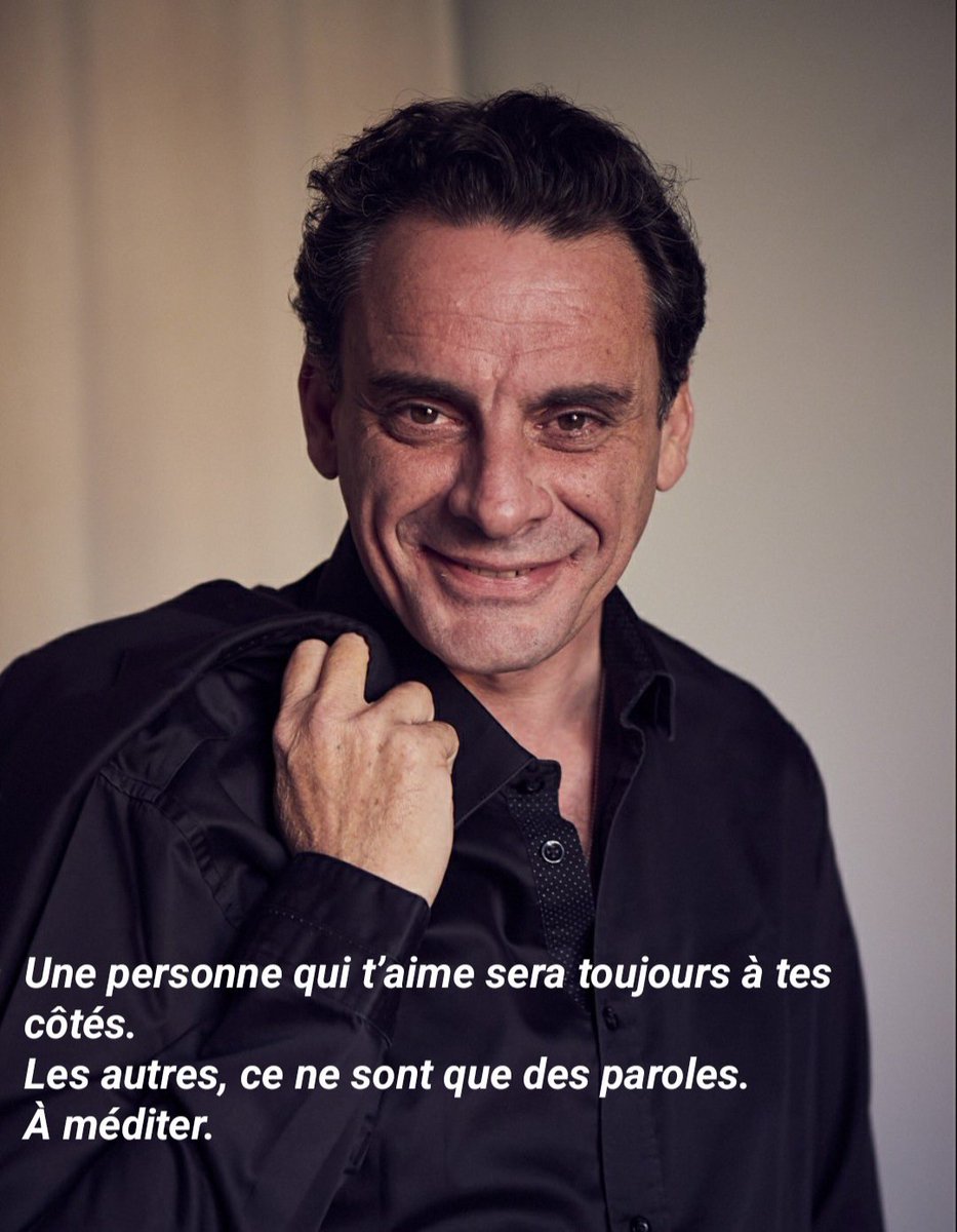 Ne regarde jamais la plus belle en apparence,
regarde plutôt ce qu’elle porte au fond d’elle.

Car la beauté attire le regard, mais c’est la pureté du cœur qui retient l’âme.
Ce qui est vrai ne se voit pas toujours au premier regard.