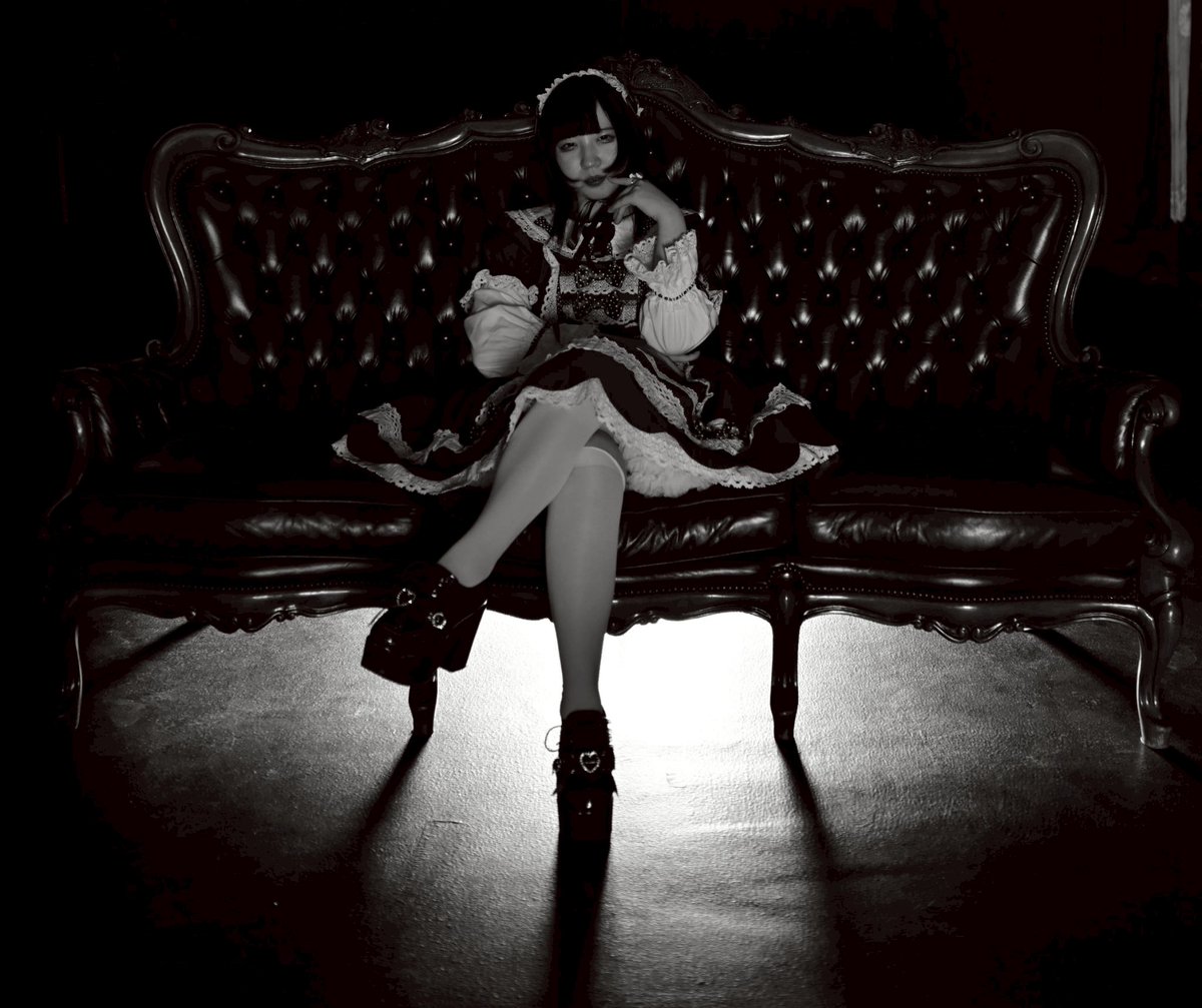 HKXD5b55q2LlI3T's tweet photo. #portrait #fashion #lolita #studiolheureใ#dark
model:็ดกใใใใใ @hod_en18
studio:ในใฟใธใชใซใผใซใ@studiolheure https://t.co/3iCP8f1N6S