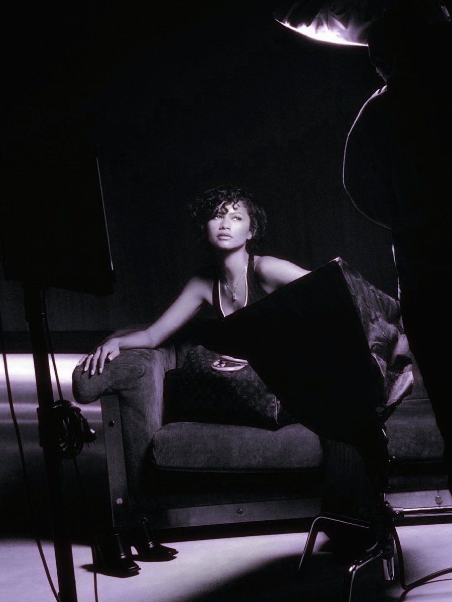 ❛ 𝕮𝐴𝑇𝑊𝑂𝑀𝐴𝑁 ᵃˡᵗ ᔆʰᵃᵖᵉ tweet media