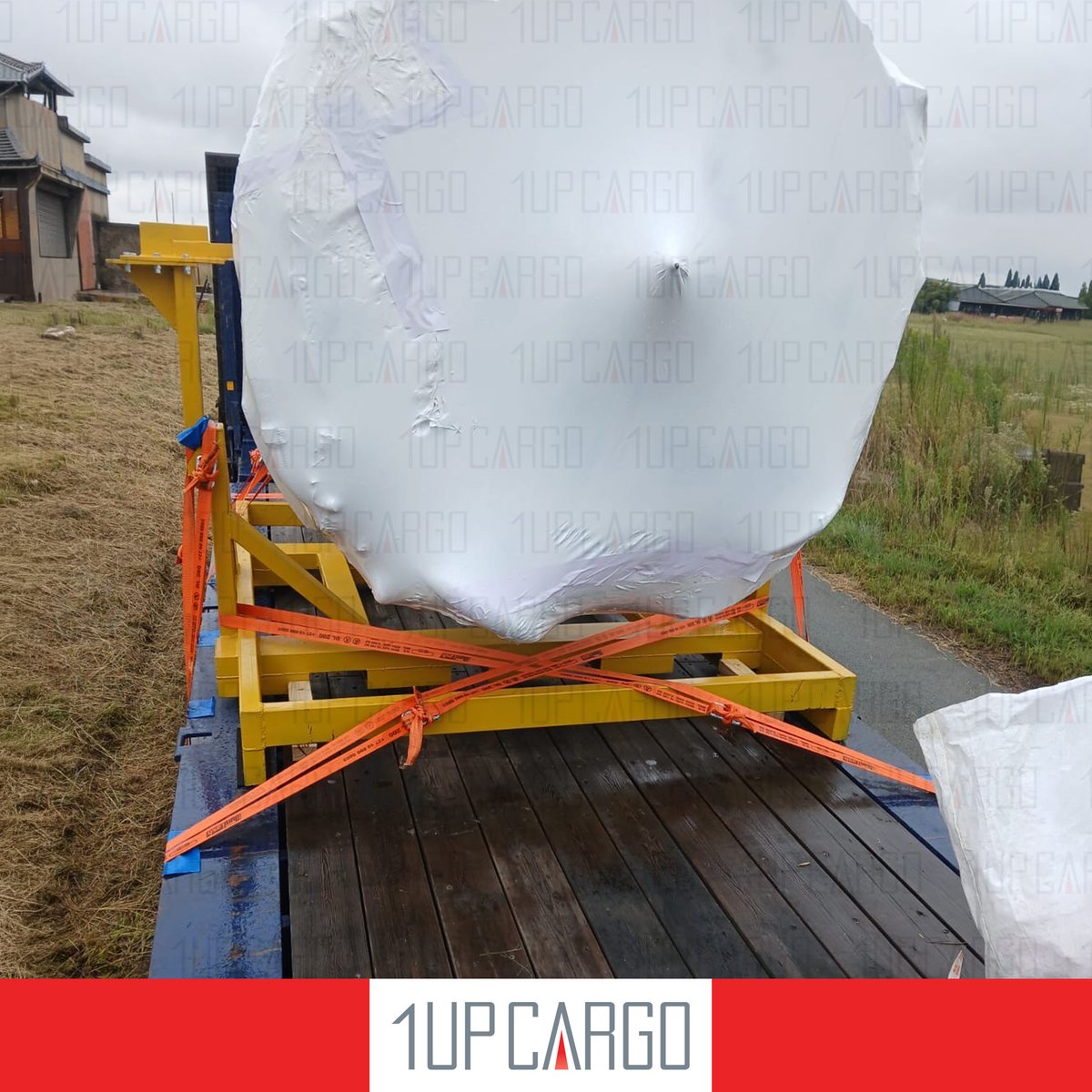 1up_cargo's tweet photo. Critical Cargo, Handled with Precision!

What started in Johannesburg as a sensitive aviation cargo move, an Airbus A320 aircraft engine, is now on its way to Xingang, China.

Read the full story on our website:
https://t.co/NYGKdWF6h6

#1UPCargo #ProjectCargo #AviationLogistics https://t.co/j5v8OIRxc8