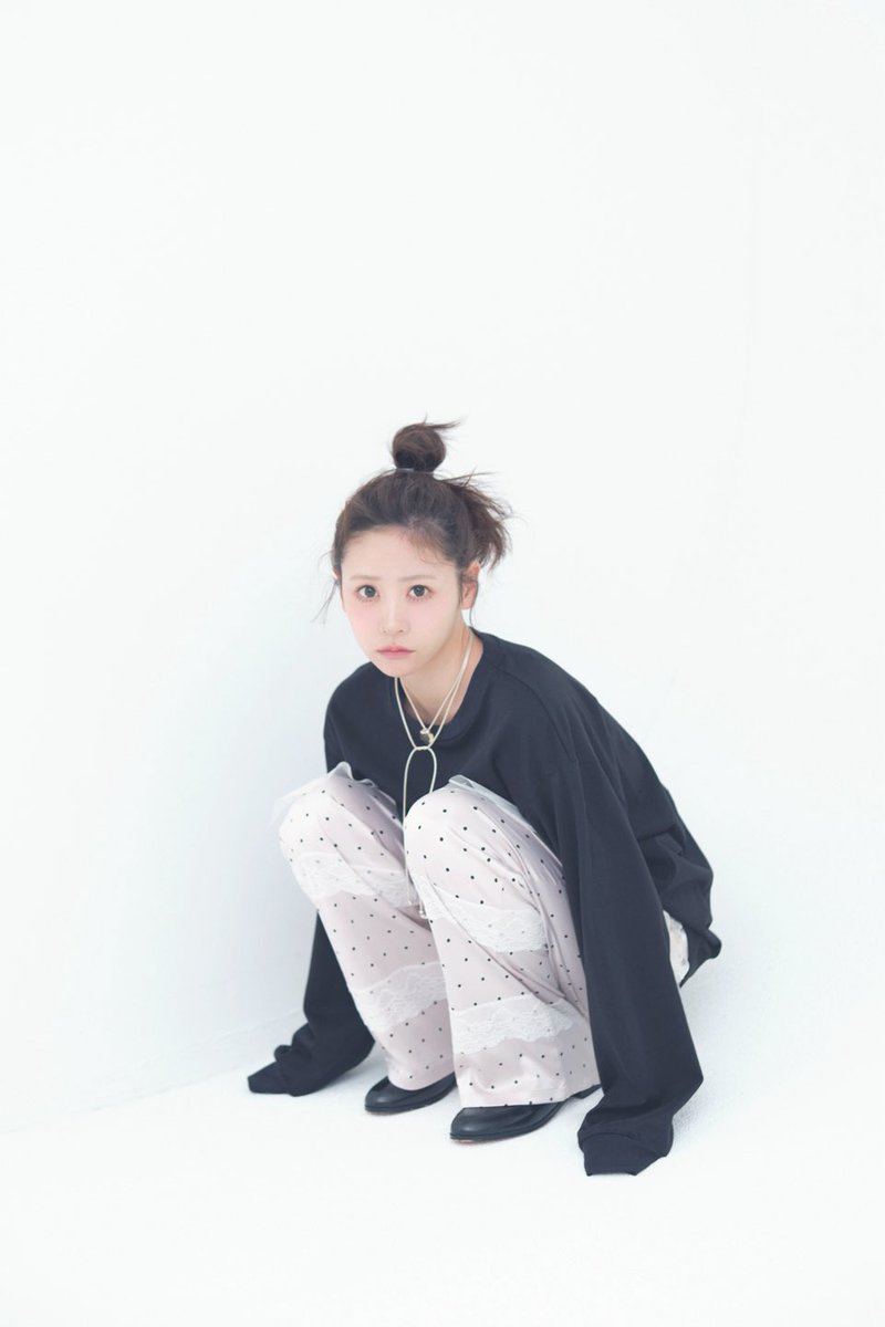 ✨💚 本日 #Ray5月号 発売/💚✨ #櫻井優衣 が専属モデルを務める