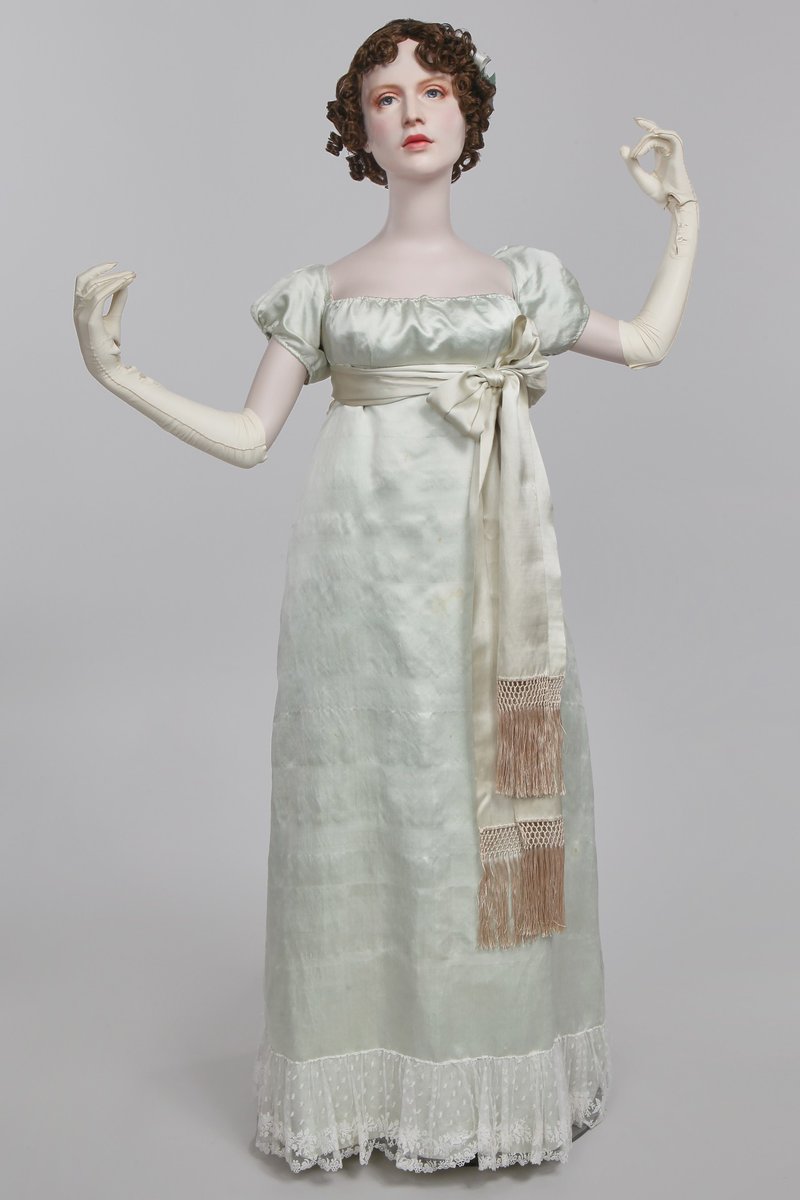 WikiVictorian tweet media