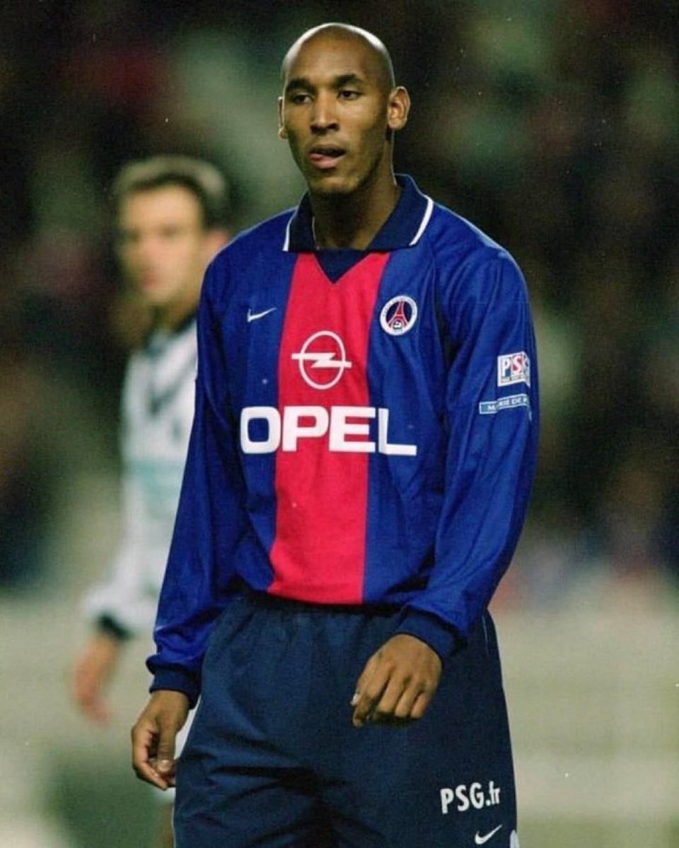 Nicolas Anelka at PSG, 2001.