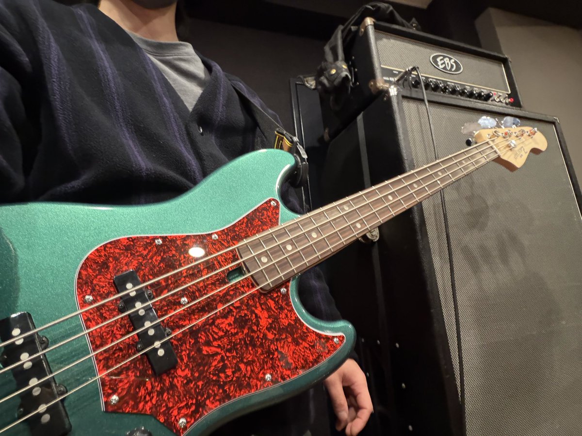 アバノ(七変化) tweet media