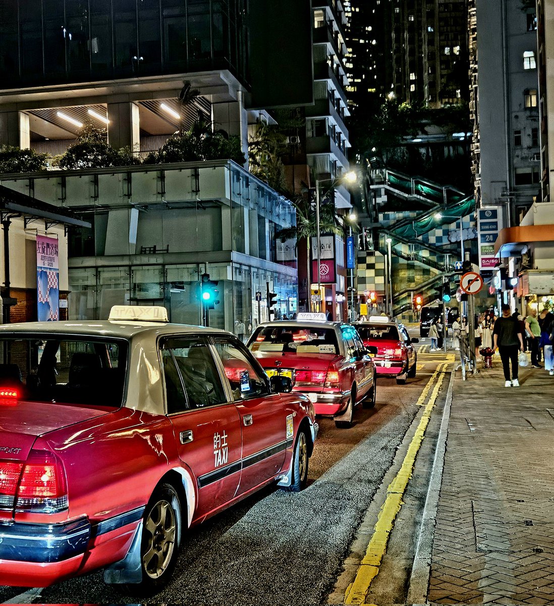 Cornelia_dasNordlicht tweet media