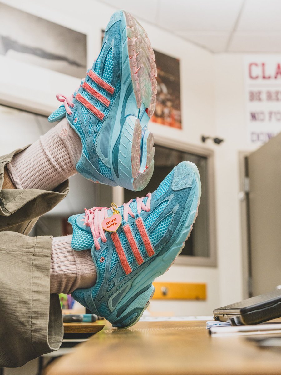 ad__sneaks 📸 tweet media