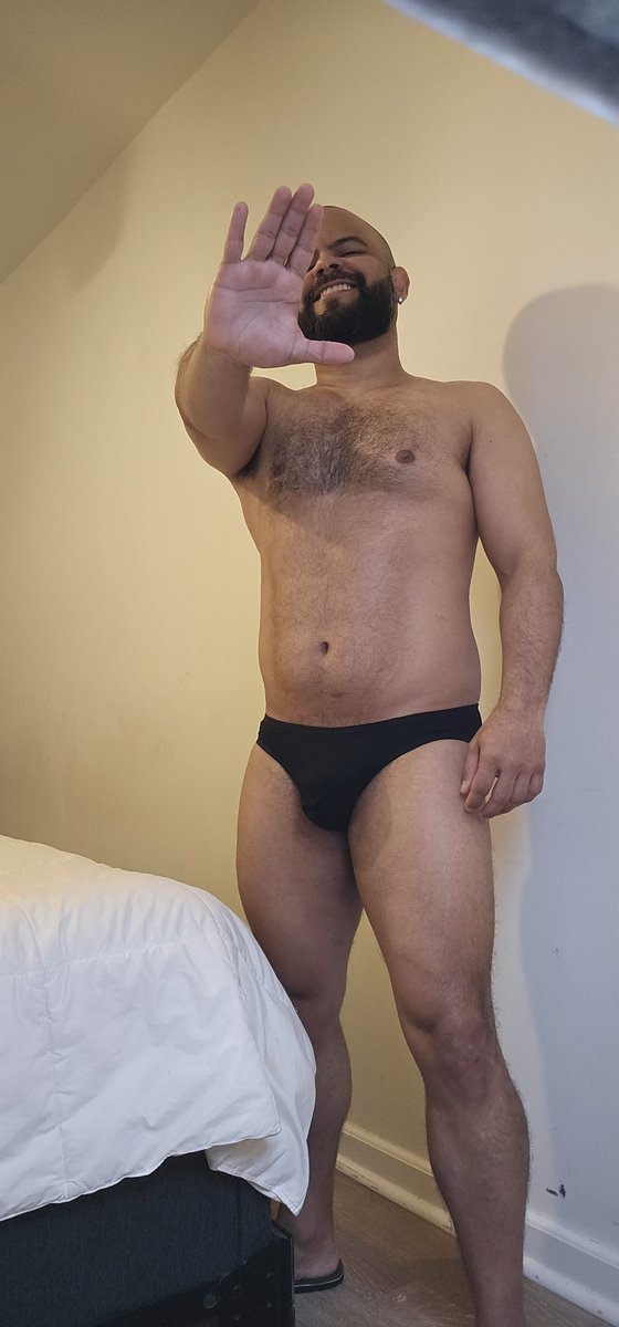 ESTÁ PASANDO 🙉🙈🙊 C-pequeño tweet media