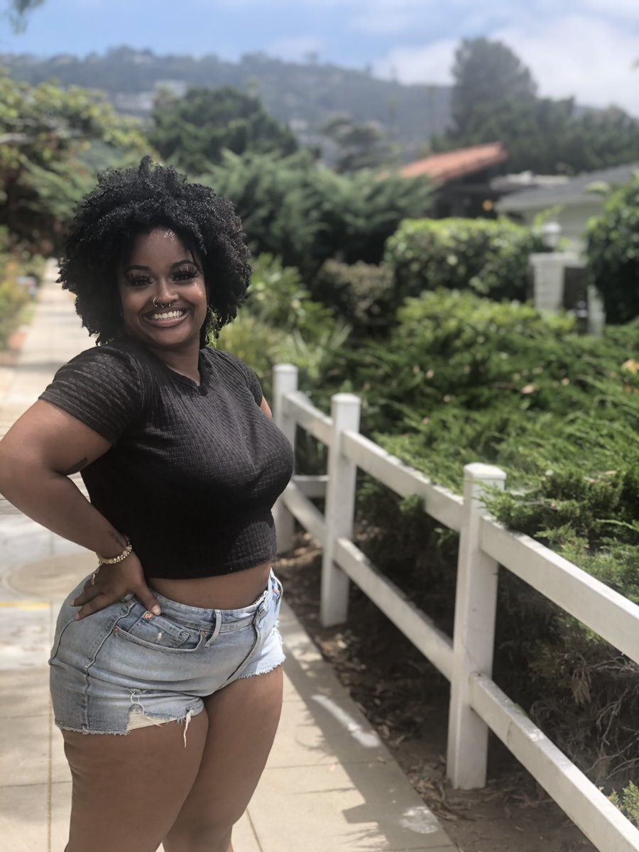 thunderthize🍉 tweet media