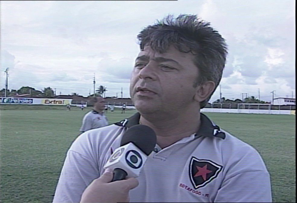 botafoguense mil grau tweet media