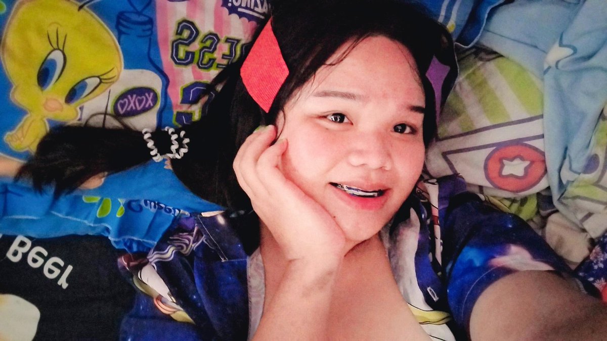 oomzinzz tweet media