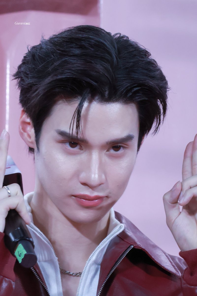 •₊˚(𝓐)ᴍᴘᴇʀᴇ ୨୧ ♡̶ tweet media