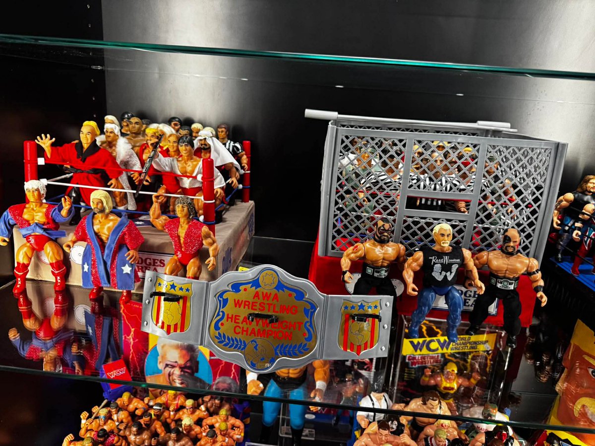 MajorWFPod's tweet photo. Here is @TheMattCardona’s complete Remco collection. 

Will we ever get the rest of the Remcos?🤔

Find out tonight as we go LIVE with breaking news for ULTIMATE members of https://t.co/37AnmjNE62.

#ScratchThatFigureItch https://t.co/Z26llGs2Yi